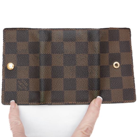 Authentic Louis Vuitton Damier Ebene Multicles 6 Key Holder 2007 France - Picture 14 of 16